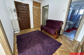 Apartament 3 camere de vanzare ENERGIEI - Bacau anunturi imobiliare Bacau