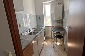 Garsonieră de vanzare TURNISOR - Sibiu anunturi imobiliare Sibiu