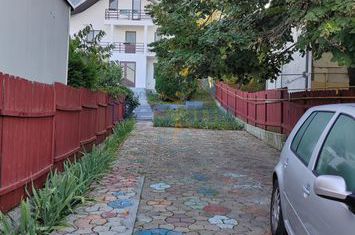 Vilă - 4 camere de vanzare IASI - Iasi anunturi imobiliare Iasi