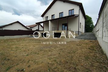 Casă - 4 camere de vanzare CISNADIE - Sibiu anunturi imobiliare Sibiu