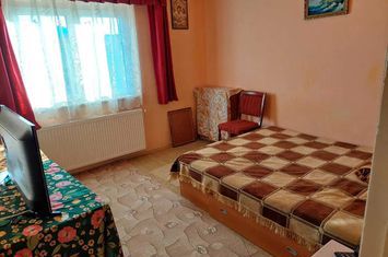 Apartament 3 camere de vanzare TRACTORU - Brasov anunturi imobiliare Brasov