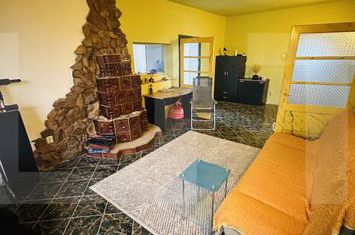 Apartament 4 camere de vanzare ARAD - Arad anunturi imobiliare Arad