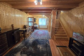 Cabana de vanzare pe Valea Avrigului anunturi imobiliare Sibiu