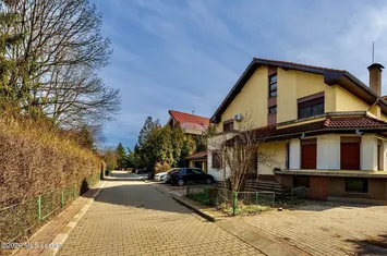 Vilă exclusivistă Pipera | complex Parcul de la Pădure anunturi imobiliare Bucuresti