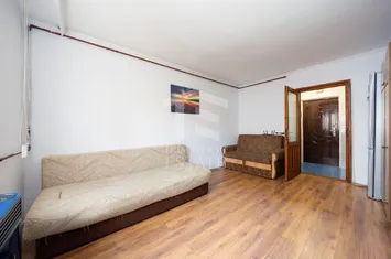 TRACTORUL | Garsoniera 21mp baie proprie ideal investitie anunturi imobiliare Brasov
