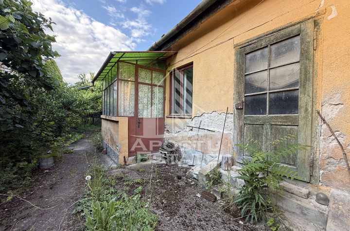 Casa individuala din caramida, 712mp teren, zona Traian anunturi imobiliare Timis