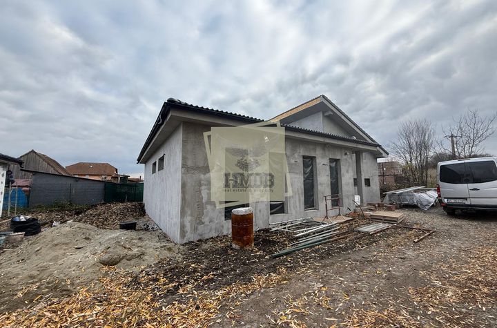 Casă - 4 camere de vanzare SURA MICA - Sibiu anunturi imobiliare Sibiu