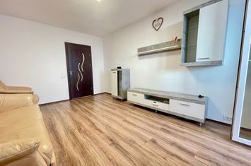 Apartament 2 camere de inchiriat VLAHUTA - Brasov anunturi imobiliare Brasov