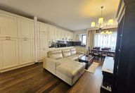 650 €, Apartament 2 camere