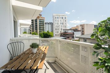 Apartament 2 camere de vanzare HERASTRAU (SOSEAUA NORDULUI) - Bucuresti anunturi imobiliare Bucuresti