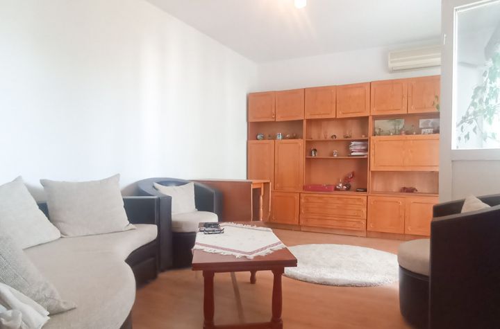 Apartament 2 camere de vanzare ENACHITA VACARESCU - Prahova anunturi imobiliare Prahova
