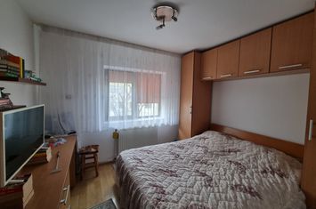 Apartament 2 camere de vanzare CENTRAL - Bacau anunturi imobiliare Bacau