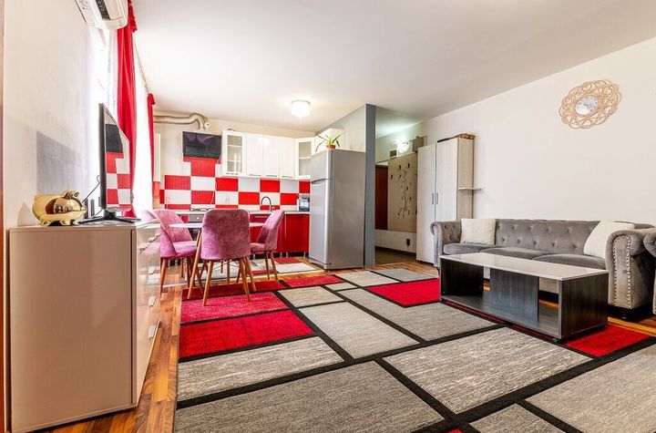 Apartament 3 camere, finisat,  63 mp + parcare, Tineretului/ Floresti anunturi imobiliare Cluj