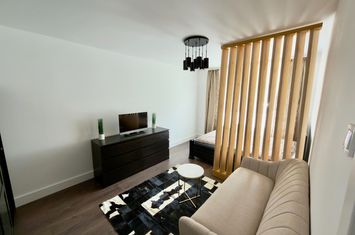 Garsonieră premium | Renovată | 38 mp anunturi imobiliare Brasov