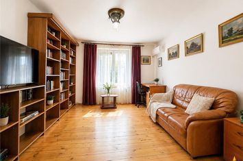 Casă - 4 camere de vanzare LENIN - Covasna anunturi imobiliare Covasna