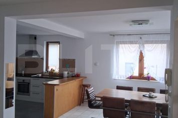 Casă - 5 camere de vanzare SATU MARE - Satu Mare anunturi imobiliare Satu Mare