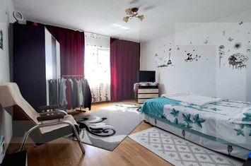 Apartament 3 camere de vanzare BOTOSANI - Botosani anunturi imobiliare Botosani
