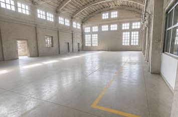 HALA  PRODUCTIE 3500MP//ZONA BEREASCA anunturi imobiliare Prahova