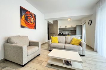 Apartament 3 camere de vanzare MAMAIA-SAT - Constanta anunturi imobiliare Constanta