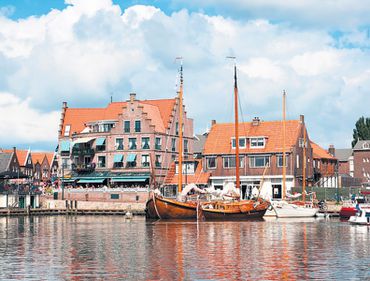 Olandezii reduc taxele de vânzare-cumpărare pentru a dinamiza piaţa imobiliară
