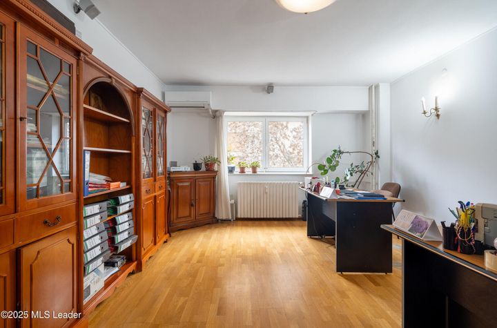 Apartament cu 4 camere Calea Calarasi - vedere laterala anunturi imobiliare Bucuresti