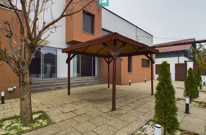 Vilă de lux cu două locuințe, în Dumbrăvița – Locație Excelentă! anunturi imobiliare Timis