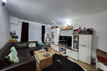 Apartament decomandat cu 3 camere, centrala proprie,  zona Lipovei anunturi imobiliare Timis