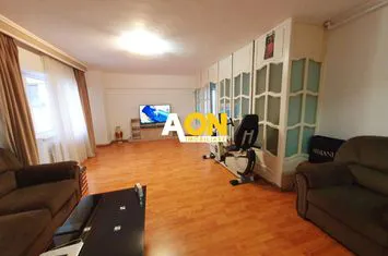 Apartament 4 camere, 97 mp utili, mobilat, utilat, et. 3, ultracentral anunturi imobiliare Alba