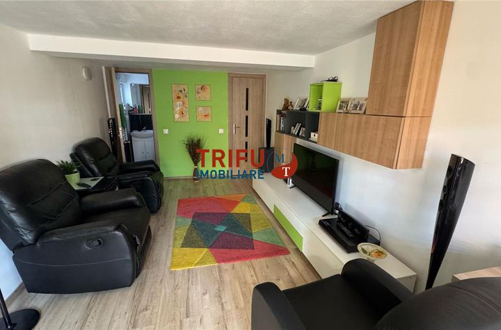 Apartament 3 camere de vanzare CENTRAL - Alba anunturi imobiliare Alba