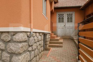 Vilă - 4 camere de vanzare AIUD - Alba anunturi imobiliare Alba