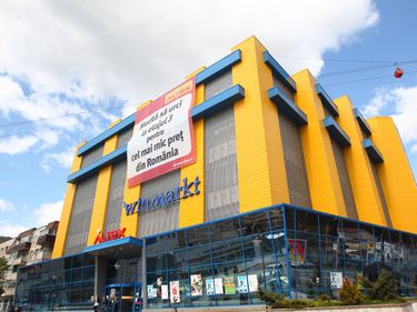 Billa deschide supermarketuri în centrele comerciale Winmarkt din Galaţi şi Piatra-Neamţ