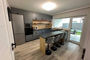 CASA DE LUX  4 CAMERE DE INCHIRIAT SELIMBAR anunturi imobiliare Sibiu