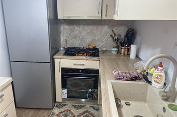 Vilă - 5 camere de vanzare ULTRACENTRAL - Vrancea anunturi imobiliare Vrancea
