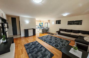 Apartament 3 camere de inchiriat CENTRUL CIVIC - Brasov anunturi imobiliare Brasov