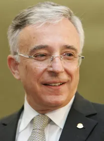 Isărescu: BNR nu poate plăti pensiile şi salariile din rezerva sa