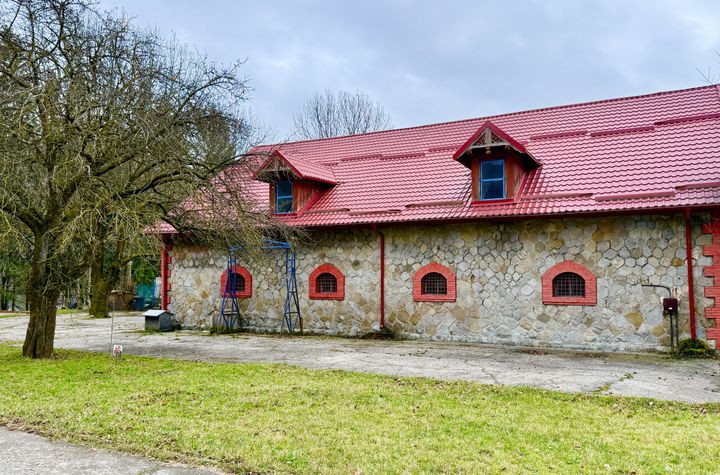 Casă - 2 camere de vanzare BUSTENI - Prahova anunturi imobiliare Prahova