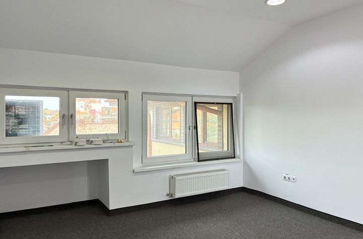 Birou de inchiriat ultracentral in Oradea anunturi imobiliare Bihor