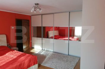 Vilă - 8 camere de vanzare CRISTIAN - Brasov anunturi imobiliare Brasov