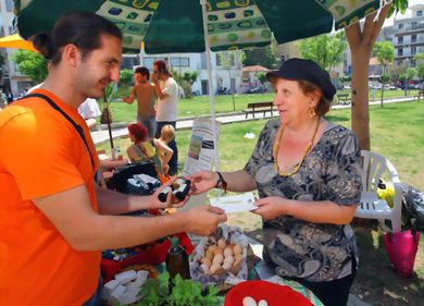 Grecia modernă revine la sistemul bazat pe troc din antichitate