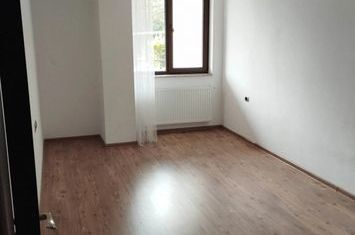 Apartament 3 camere de inchiriat TRACTORU - Brasov anunturi imobiliare Brasov