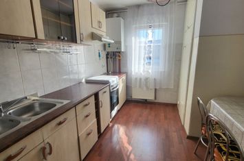 Apartament 3 camere de inchiriat STRAND - Sibiu anunturi imobiliare Sibiu