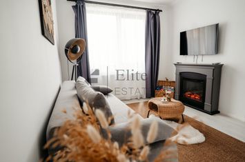 Inchiriez apartament 3 camere mobilat modern si utilat complet anunturi imobiliare Bihor