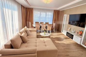 Apartament 3 camere de vanzare FLORESTI - Cluj anunturi imobiliare Cluj