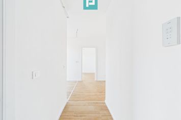 Apartament cu 2 camere | Etaj 2 | Zona Aradului anunturi imobiliare Timis