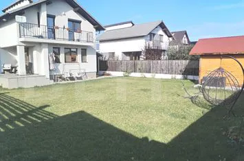 Vilă - 4 camere de vanzare SANPETRU - Brasov anunturi imobiliare Brasov