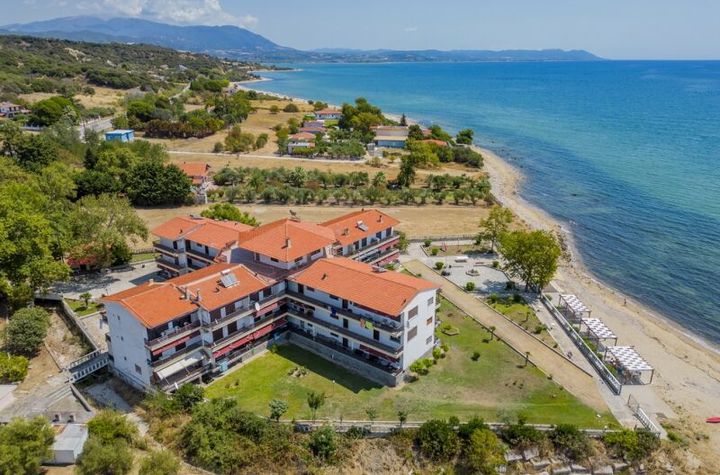 Apartament 2 camere, 90 mp — 30 m de mare anunturi imobiliare Grecia