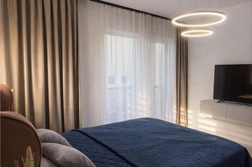 Apartament 3 camere de vanzare TRACTORUL - Brasov anunturi imobiliare Brasov