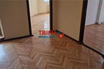 Apartament 4 camere de vanzare CENTRAL - Alba anunturi imobiliare Alba