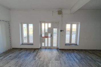 Spațiu industrial de vanzare BARIERA VALCII - Dolj anunturi imobiliare Dolj