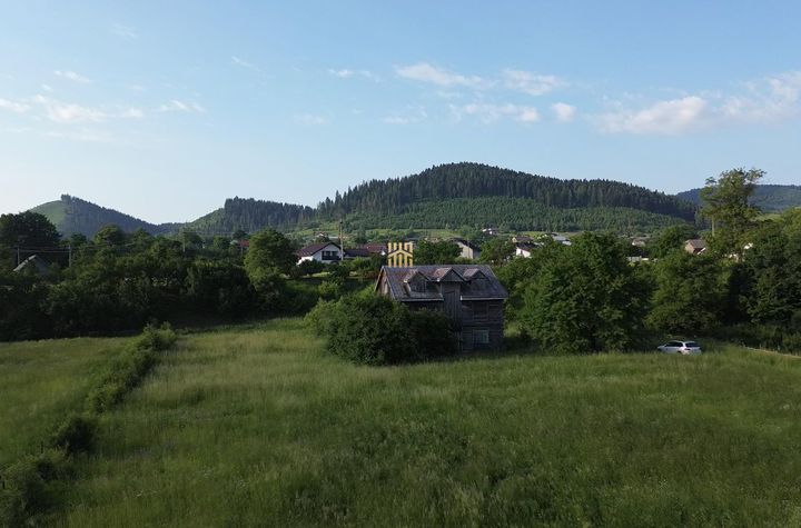 Teren Intravilan de vanzare SLATINA - Suceava anunturi imobiliare Suceava